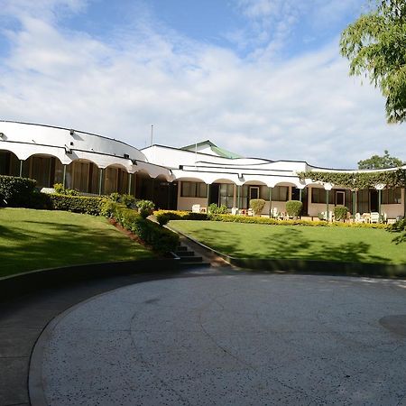 Green Hills Hotel Nyeri Zewnętrze zdjęcie