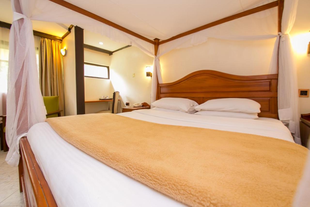 Green Hills Hotel Nyeri Zewnętrze zdjęcie