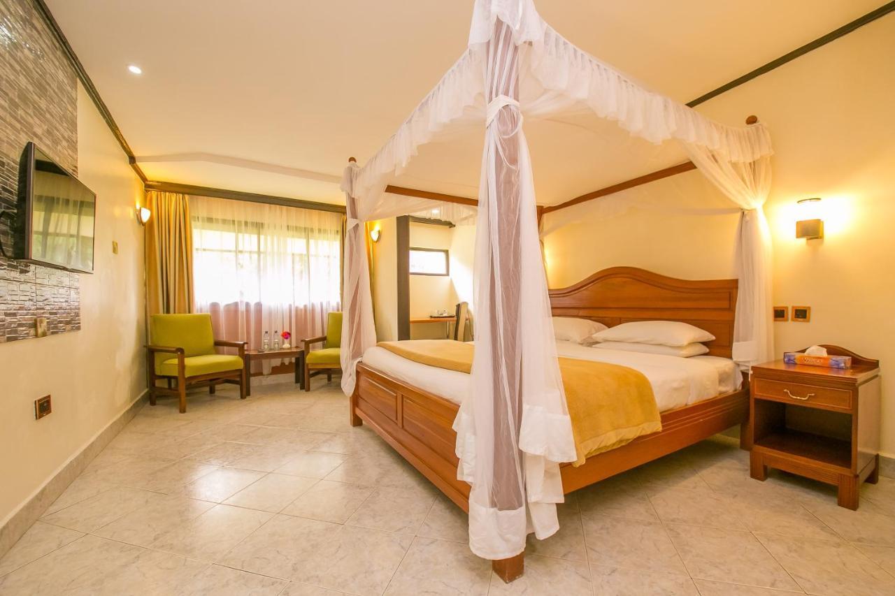 Green Hills Hotel Nyeri Zewnętrze zdjęcie