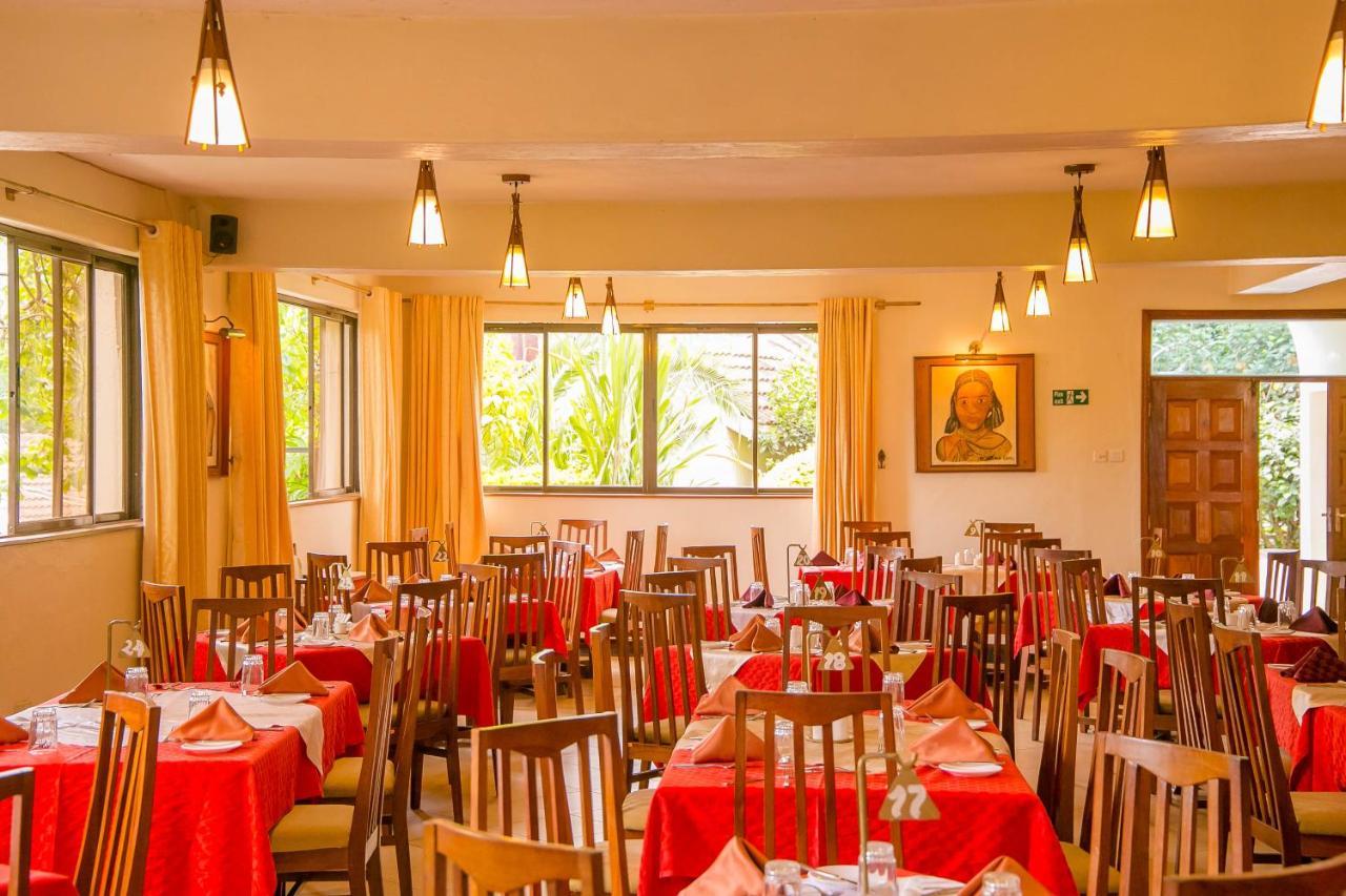 Green Hills Hotel Nyeri Zewnętrze zdjęcie